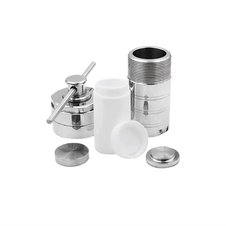 Reaktor Autoklaf Hydrothermal